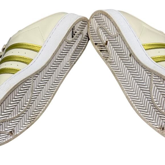 Adidas Women's Superstar Mule Sneakers - Picture 8 of 8